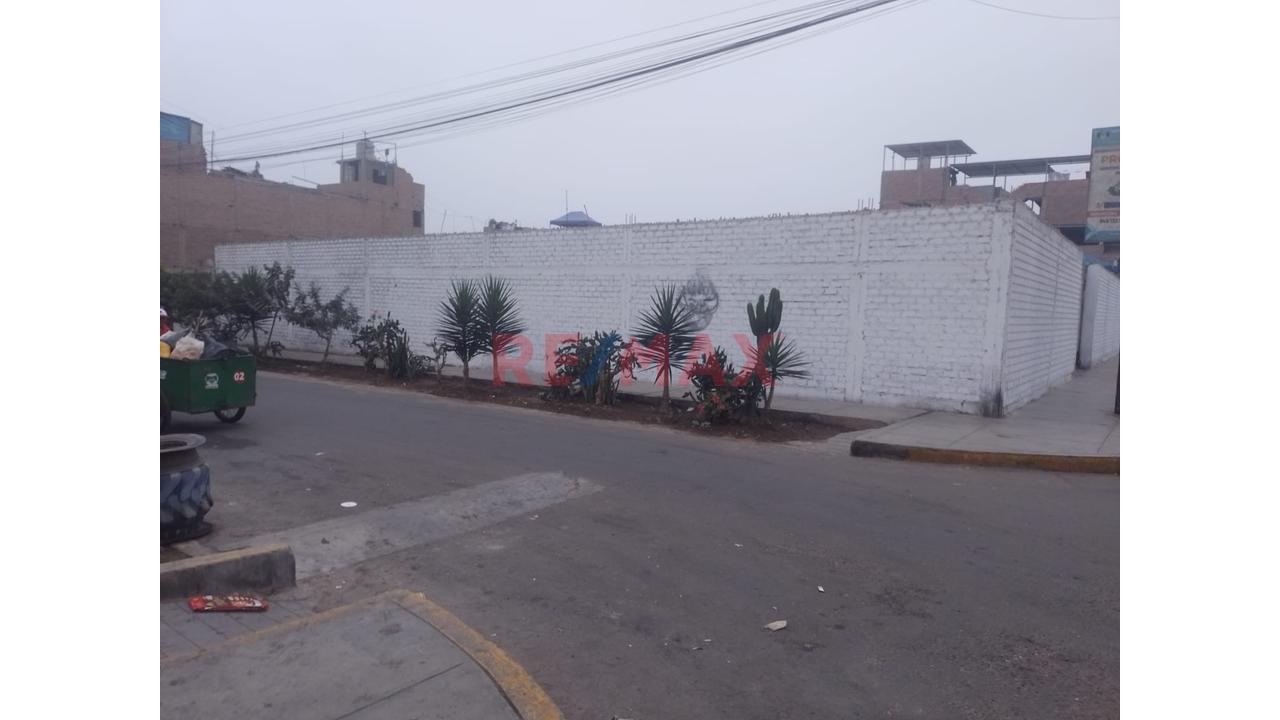 Terreno Urbano Con Dos Frentes En Huaral - 4