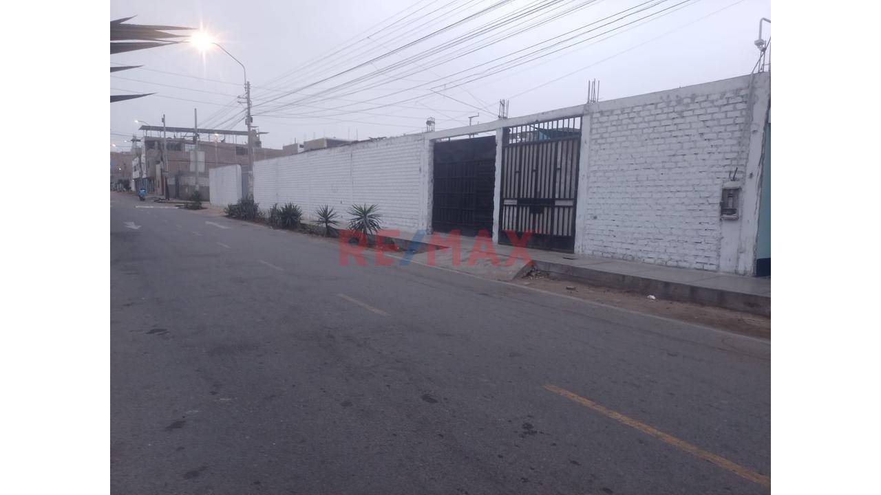 Terreno Urbano Con Dos Frentes En Huaral - 7