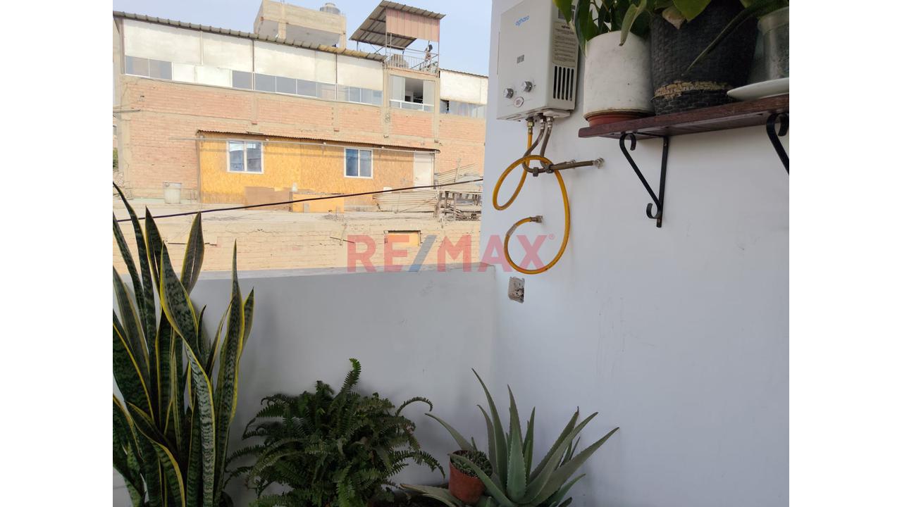 Venta De Casa De 3 Pisos En Urb. El Progreso - Carabayllo — foto 11