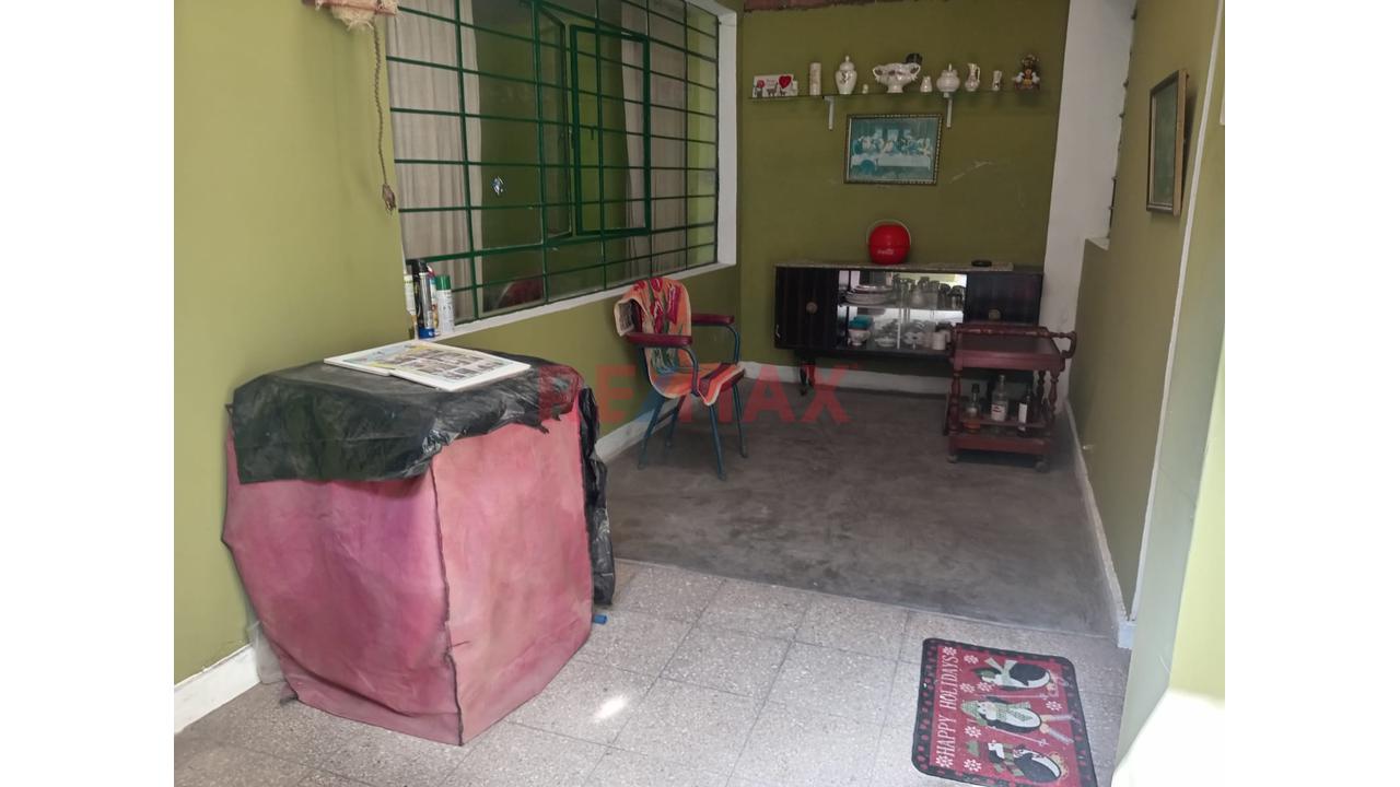 Casa de 6 dormitorios ubicado en Ancon Casa de 6 dormitorios ubicado en Ancon