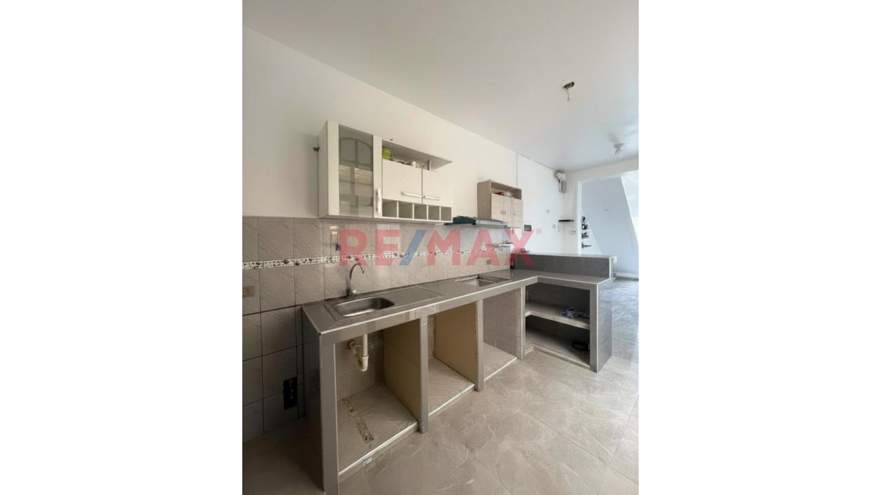 💰🏡Vive O Invierte En Talara | Casa De Material Noble + Espacio Libre 📍💵 - 6