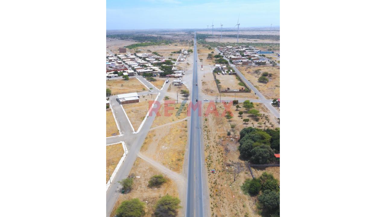 💰🏡Vive O Invierte En Talara | Casa De Material Noble + Espacio Libre 📍💵 - 2