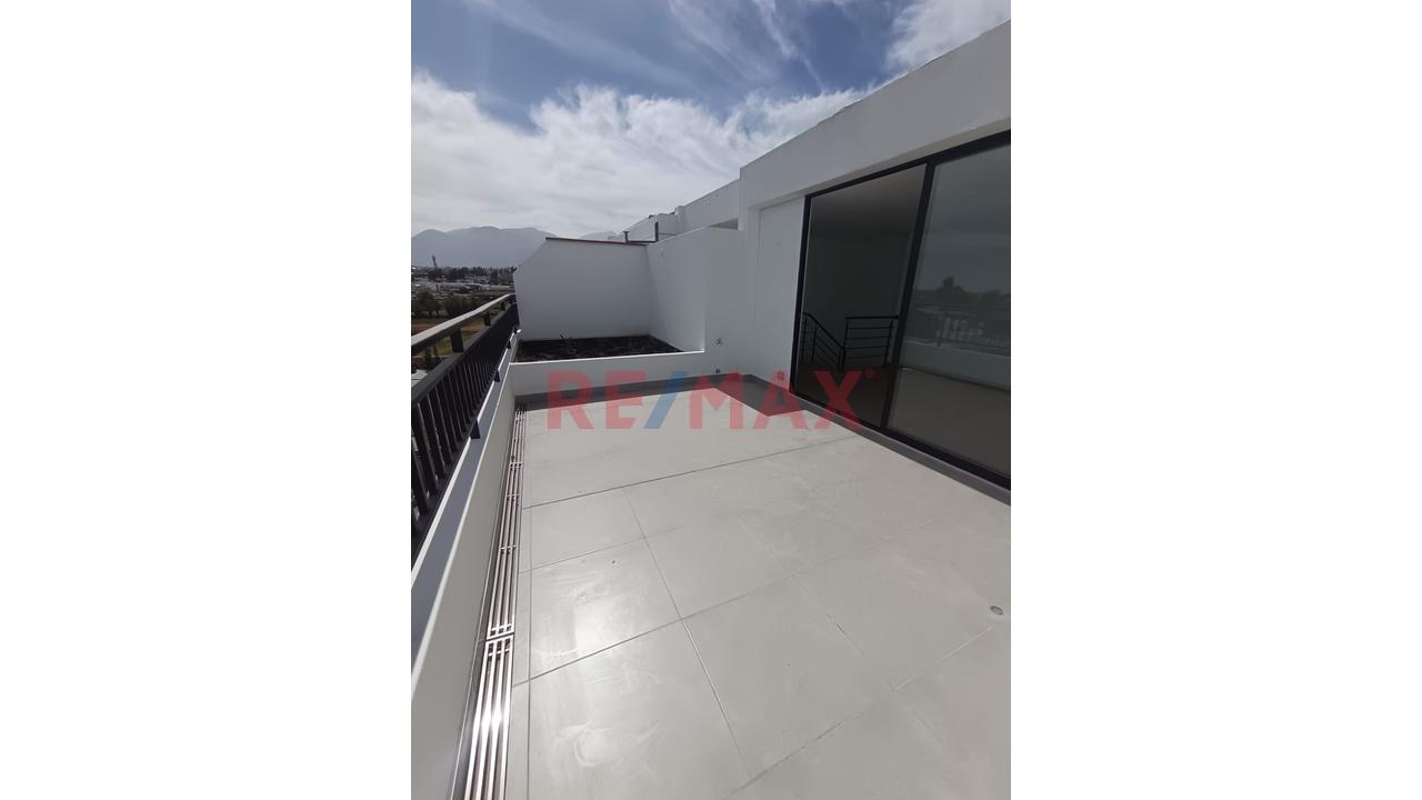 Departamentos En Venta Condominio En Cerro Colorado - 3