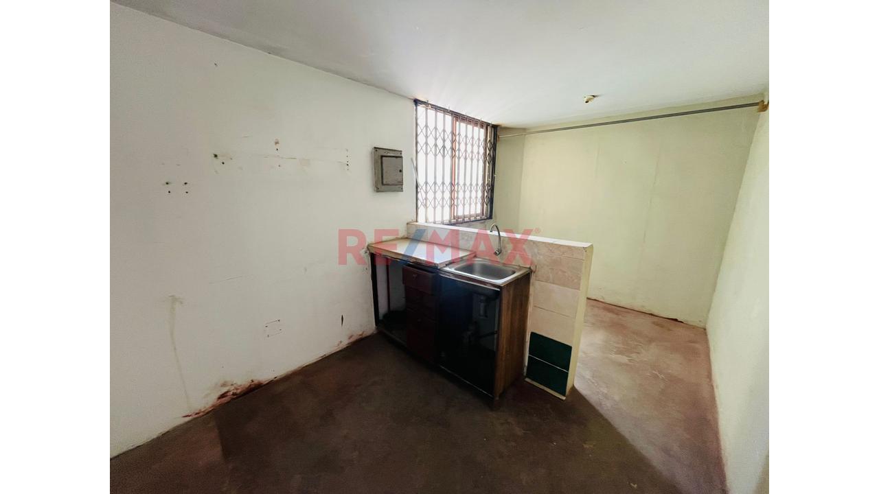 Vendo Departamento Bien Ubicado En Ciudad Del Deporte - Ventanilla !!! - 5
