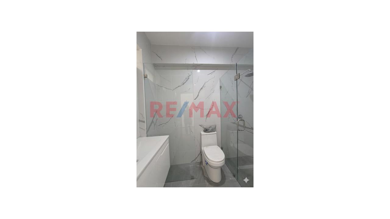 Exclusivo Departamento En Primer Piso Elevado Con Patio/Terraza — foto 12