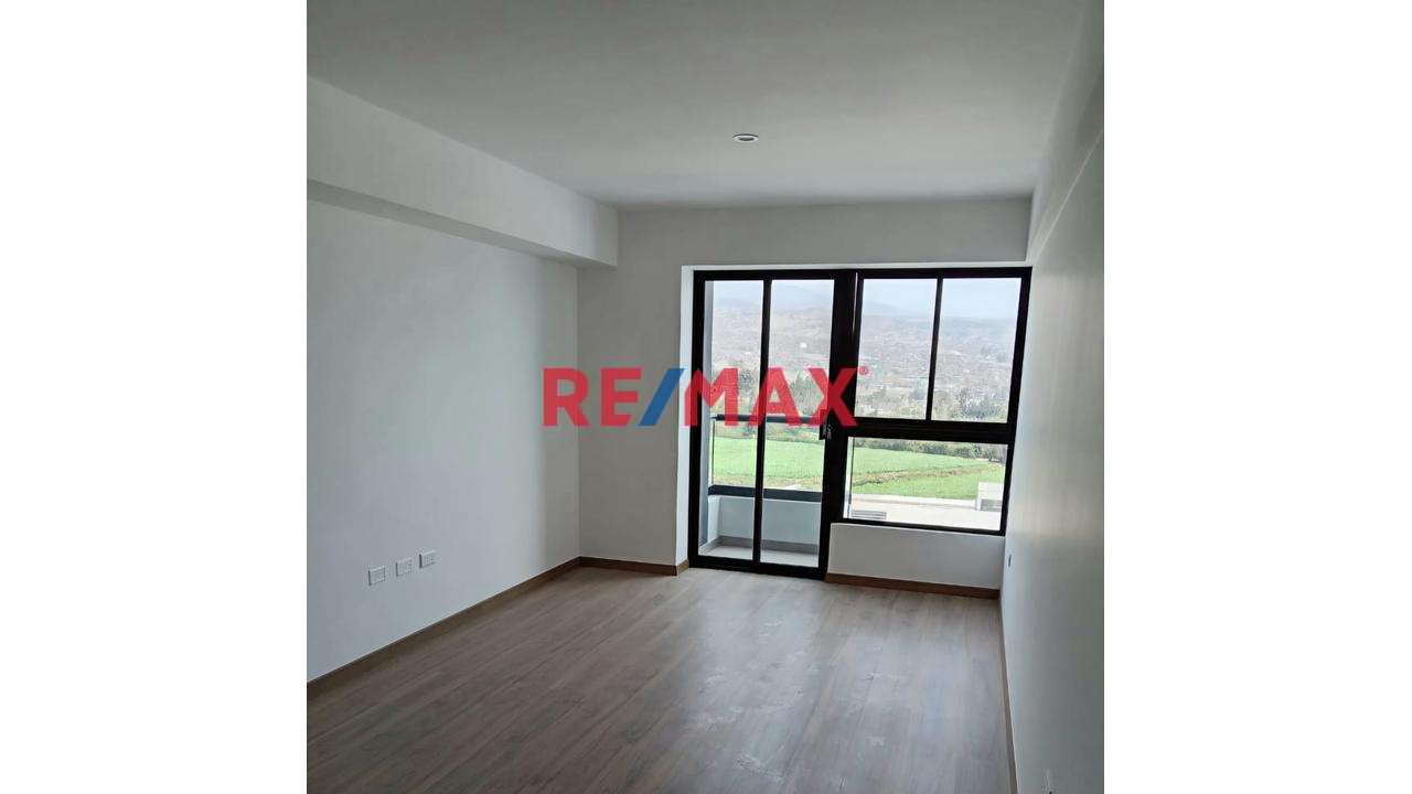 Departamento En Alquiler En Av Bolognesi