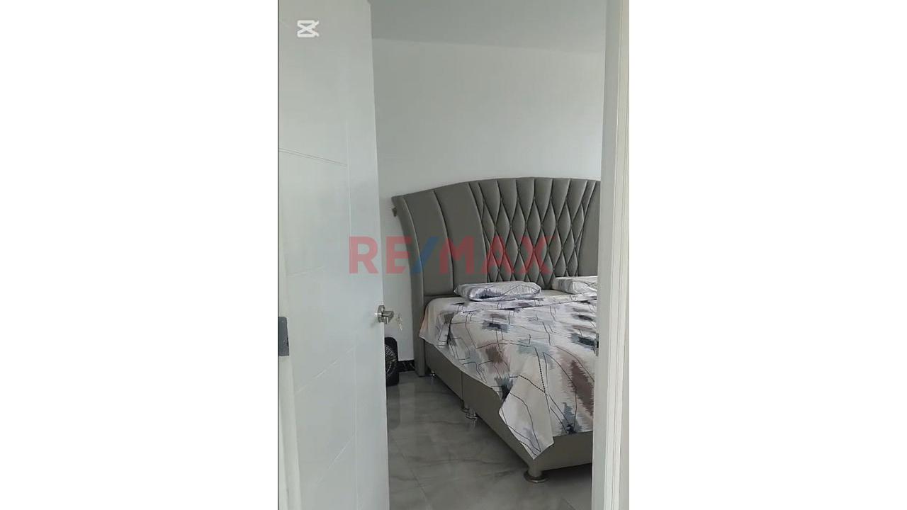 Se Vende Casa De Playa Con Balcon Amplio Y Vista Al Mar En Zorritos - 3