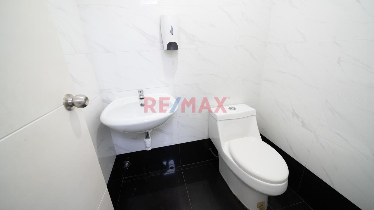 Exclusivo Local Comercial De Estreno | La Calera, Surquillo - Límite Con San Borja - 9
