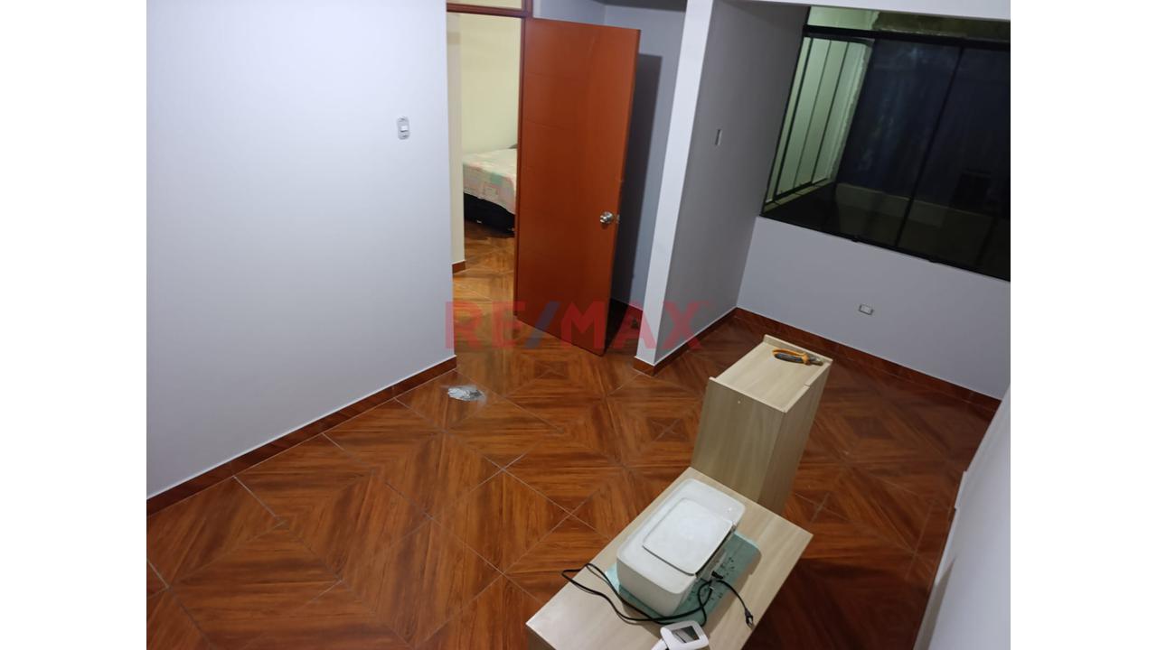 Departamento En Alquiler En Los Olivos - 2