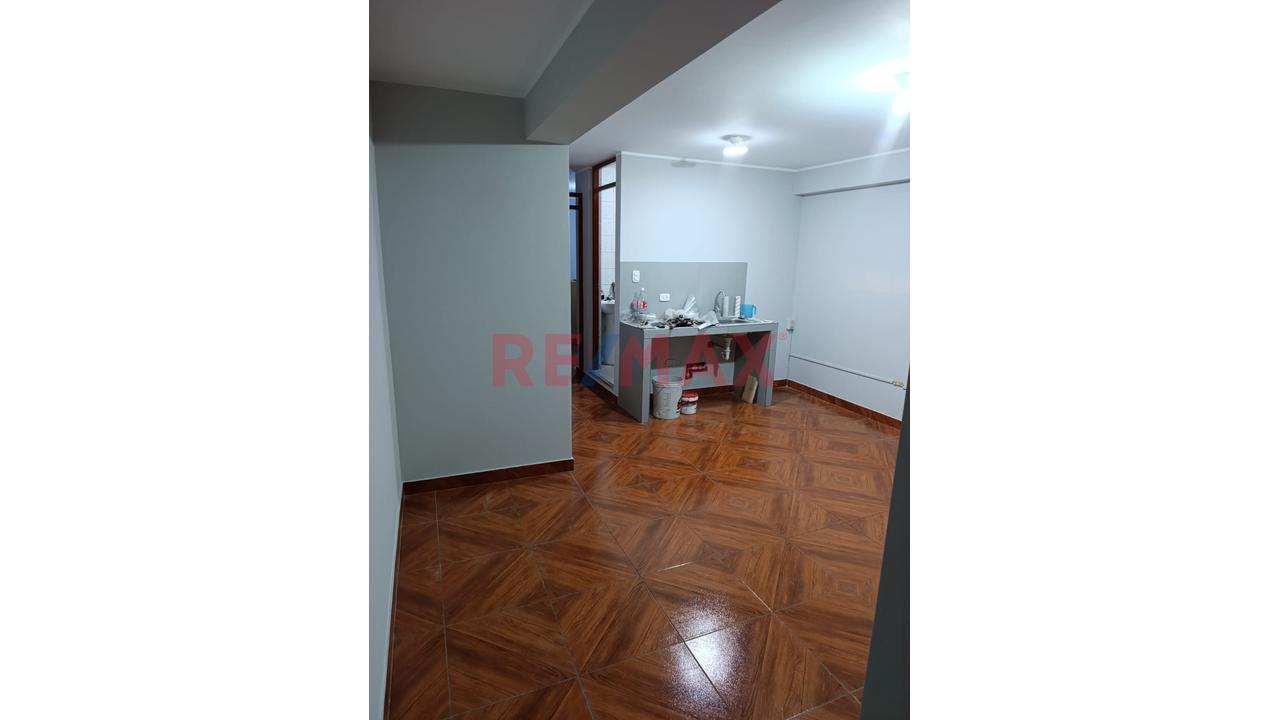 Departamento En Alquiler En Los Olivos - 3