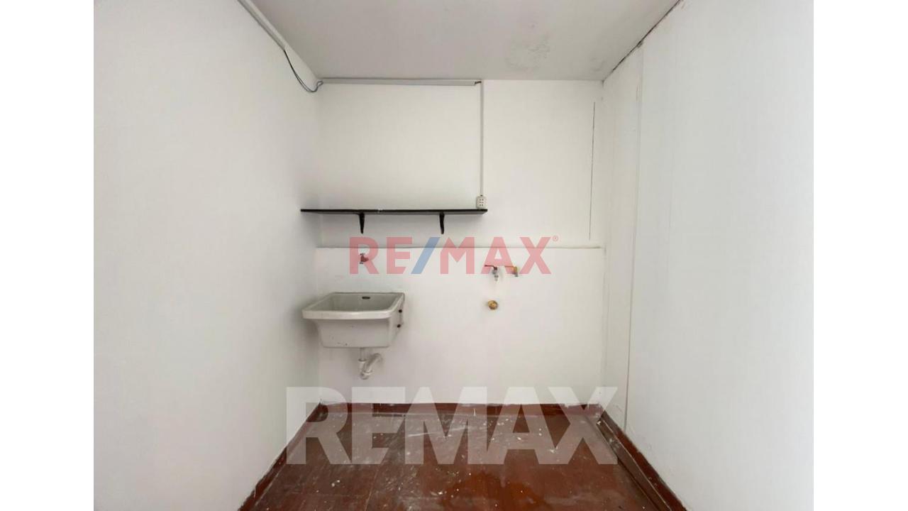 Oportunidad De Inversión! Casa En Venta En San Miguel A Precio Competitivo - 19
