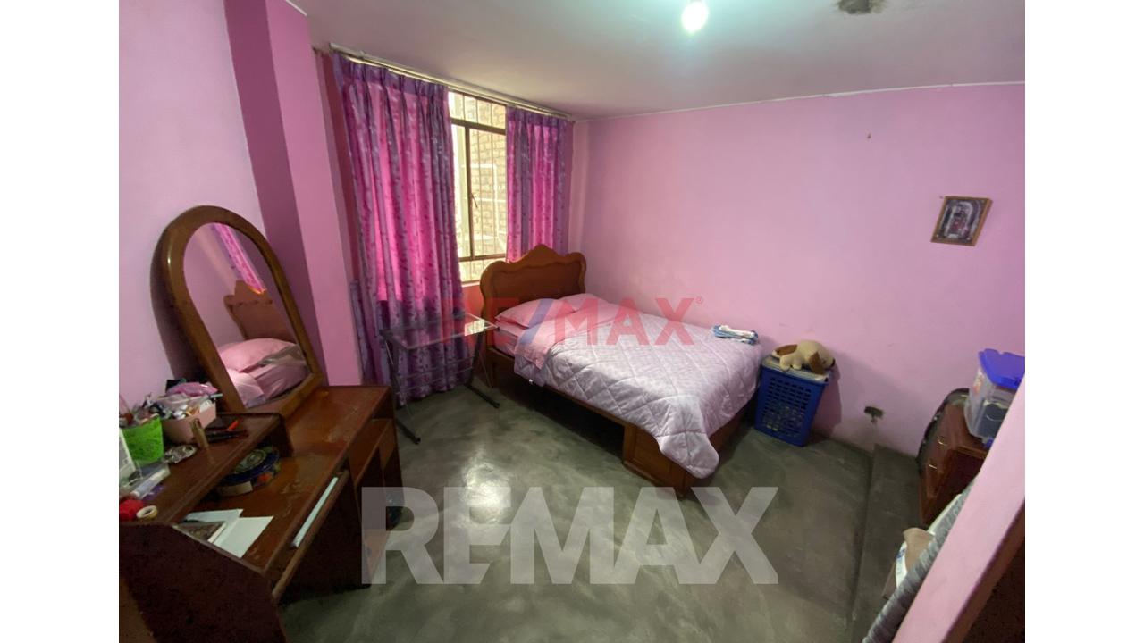 ¡Gran Oportunidad Comercial Y Residencial En Los Olivos! Local De 2 Pisos En Excelente Ubicación - 16