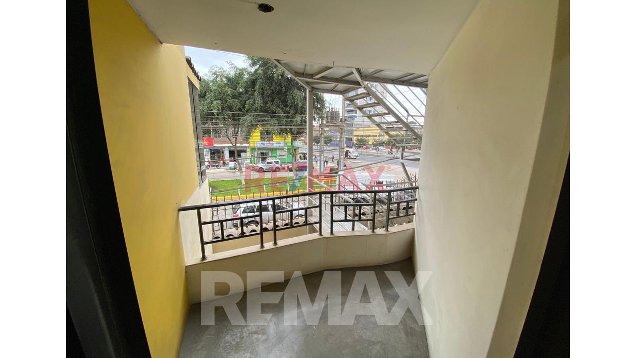 ¡Gran Oportunidad Comercial Y Residencial En Los Olivos! Local De 2 Pisos En Excelente Ubicación - 19