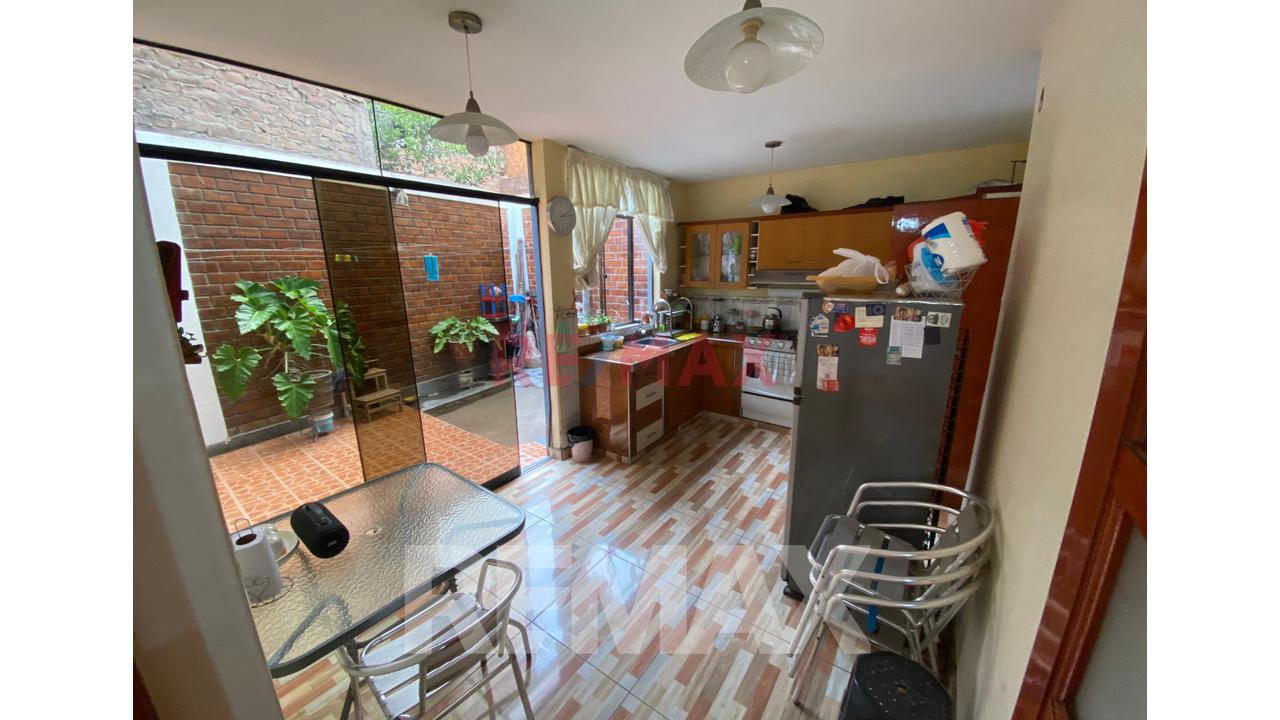 ¡Gran Oportunidad Comercial Y Residencial En Los Olivos! Local De 2 Pisos En Excelente Ubicación - 10