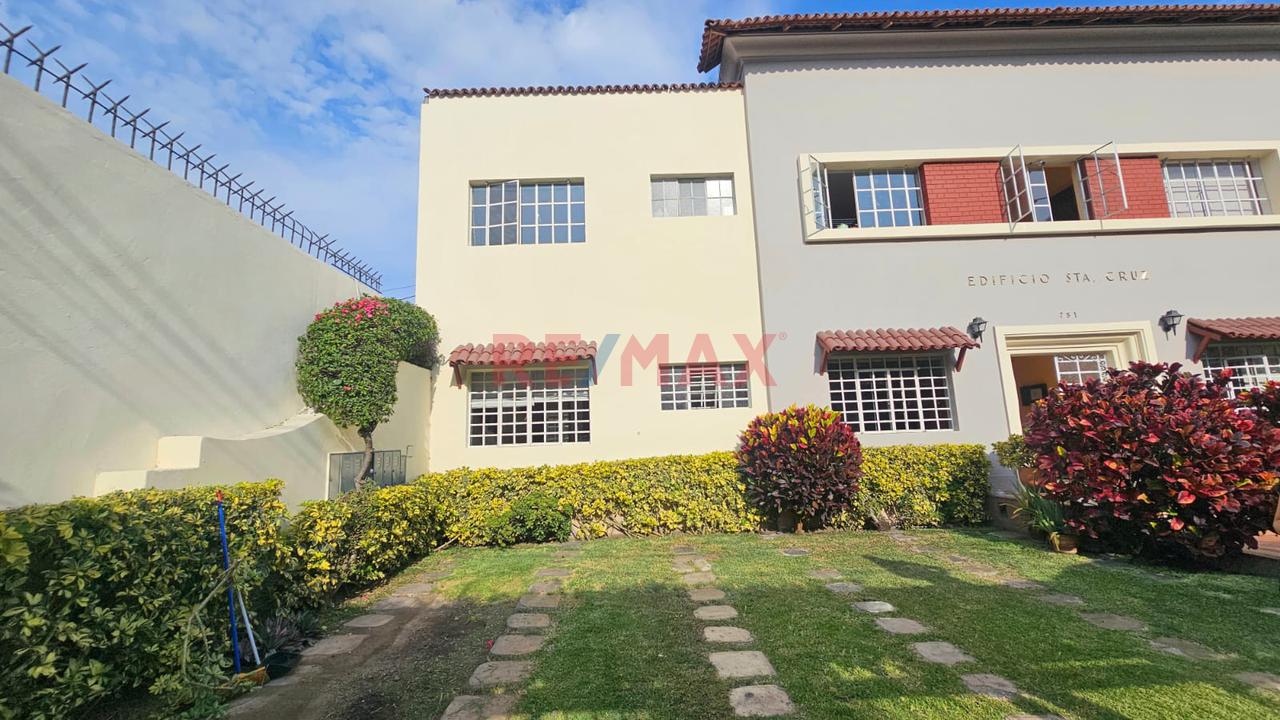 ✨🏡 ¡Exclusivo Departamento En El Corazón De Miraflores! 🏡✨ — foto 3