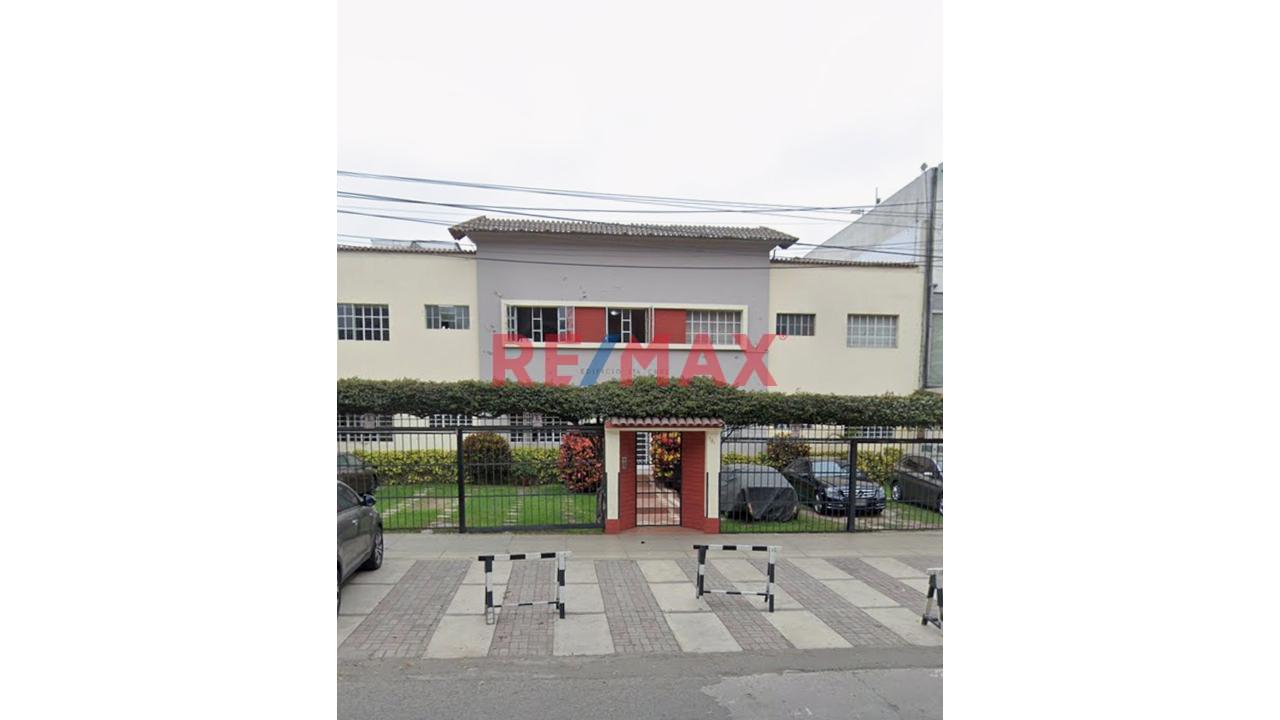 ✨🏡 ¡Exclusivo Departamento En El Corazón De Miraflores! 🏡✨