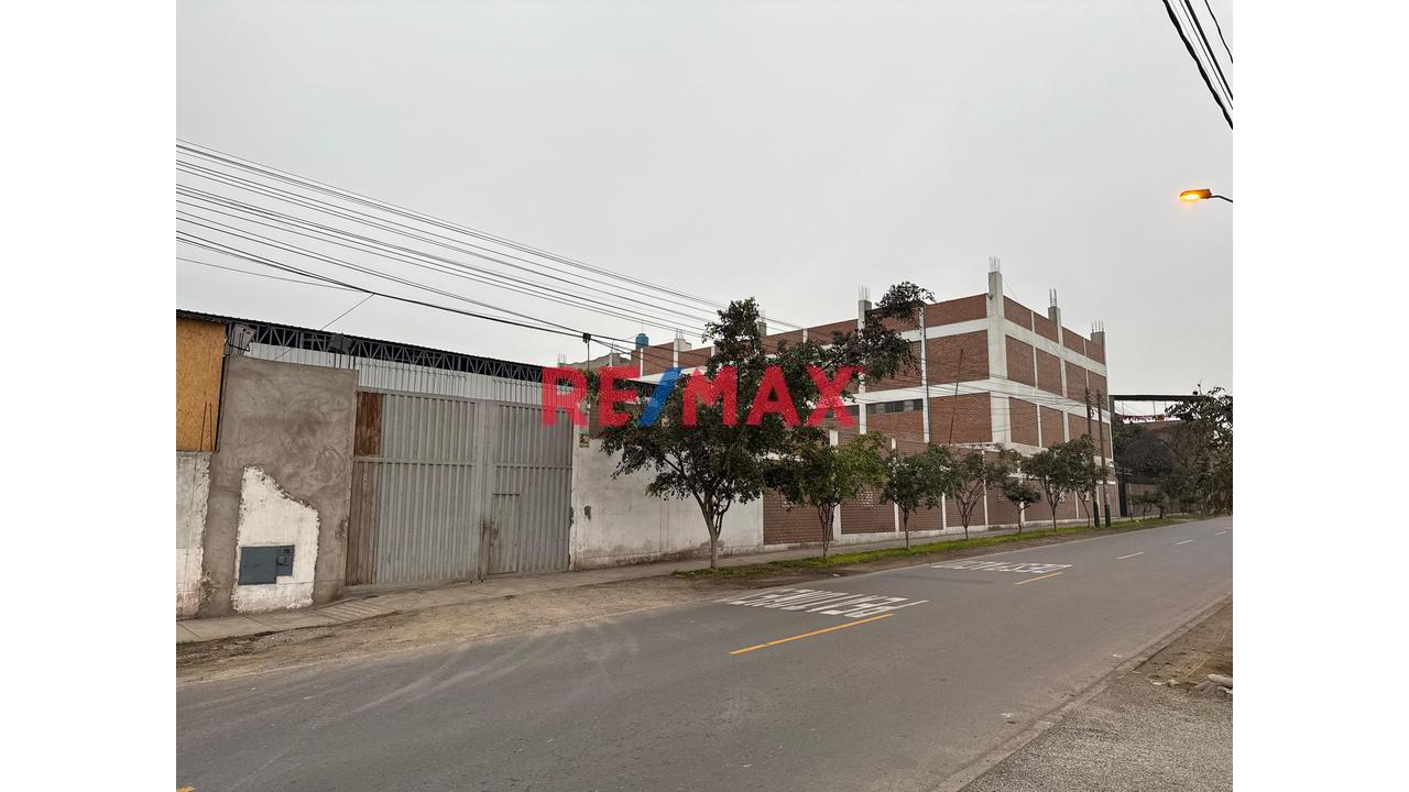 Venta De Local Comercial- Huachipa