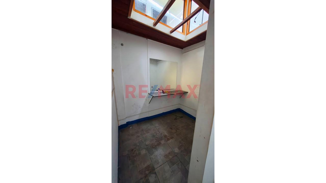Alquilo Local Comercial Miraflores - 15