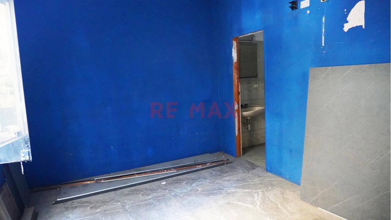 Alquilo Local Comercial Miraflores - 13