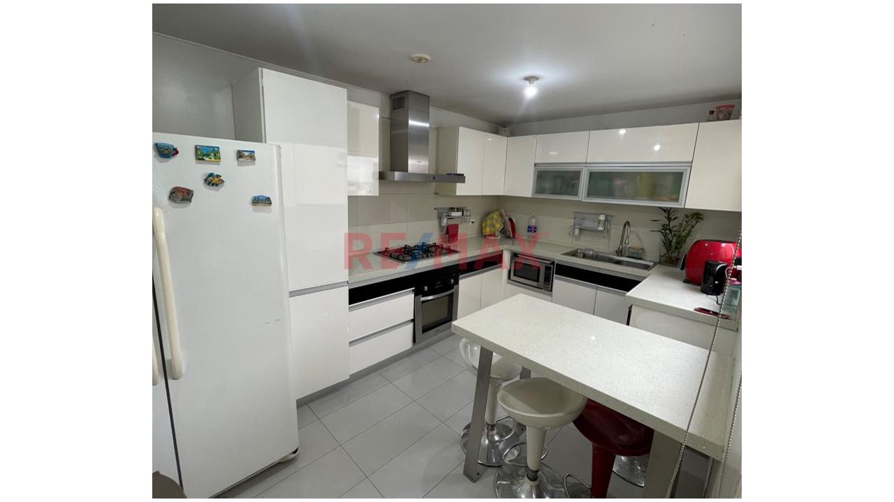 Cálido Departamento Duplex Con Gran Vista A Cerros De Casuarinas — foto 4