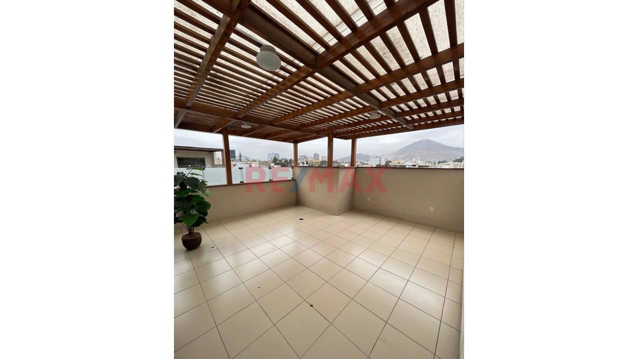 Cálido Departamento Duplex Con Gran Vista A Cerros De Casuarinas — foto 11