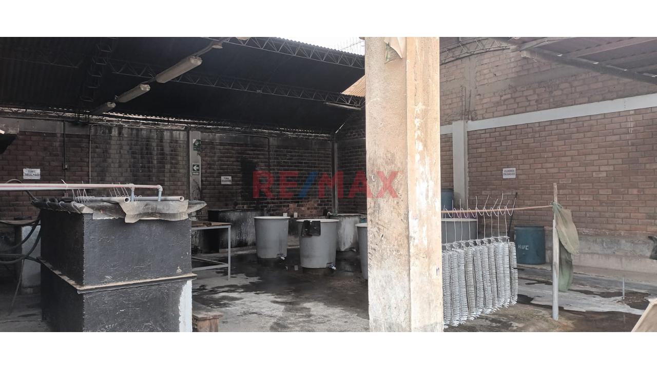 🏭✨ Oportunidad De Inversión Industrial + Vivienda Incluida ✨🏡 - 13