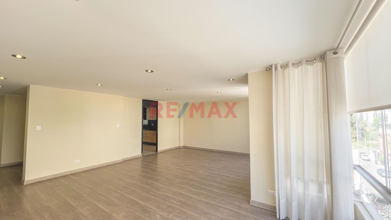 Departamento Con Vista Privilegiada A Los Andenes | Valle Escondido – Cayma  En Venta . — foto 2