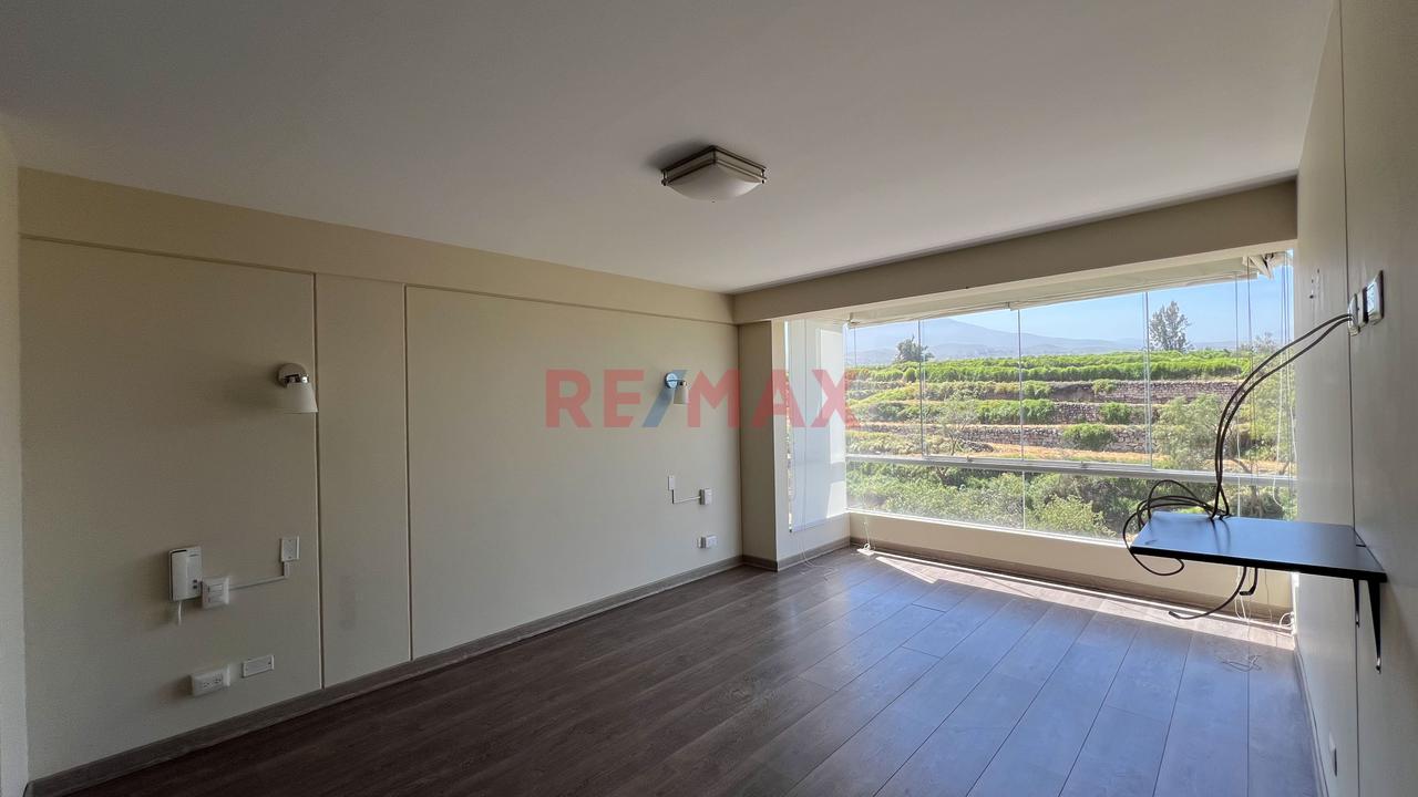Departamento Con Vista Privilegiada A Los Andenes | Valle Escondido – Cayma  En Venta . — foto 5