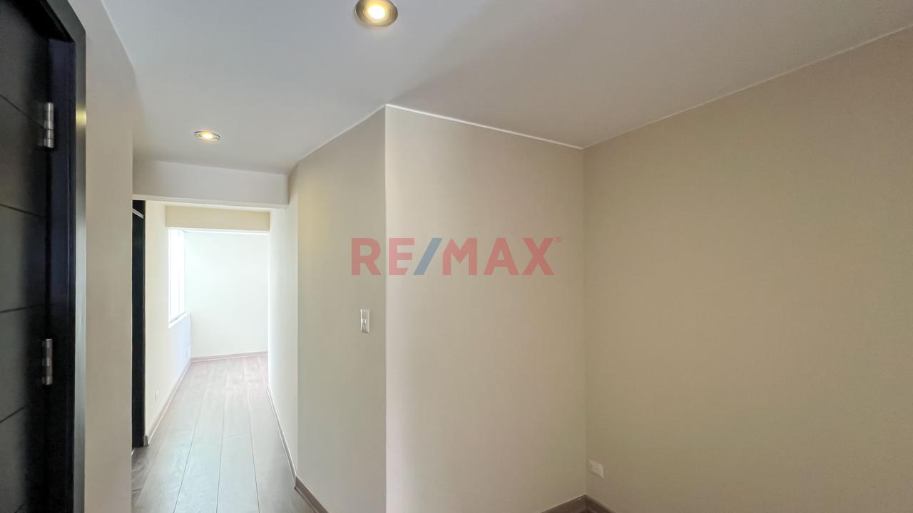 Departamento Con Vista Privilegiada A Los Andenes | Valle Escondido – Cayma  En Venta . — foto 12