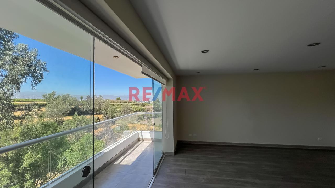 Departamento Con Vista Privilegiada A Los Andenes | Valle Escondido – Cayma En Venta .