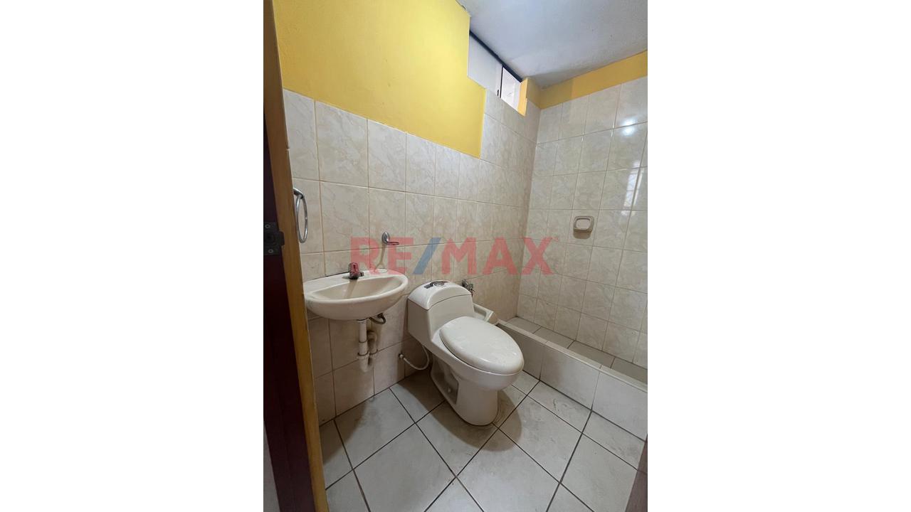 Bajo De Precio!  Venta De Departamento En Los Olivos — foto 6