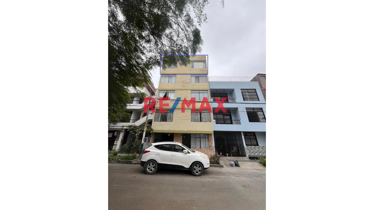 Bajo De Precio!  Venta De Departamento En Los Olivos