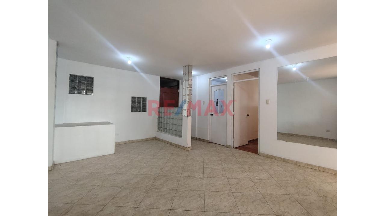 Departamento En Venta Piso 2 Frente A Parque Y Cerca A Las Avenidas Principales 🏡 — foto 5