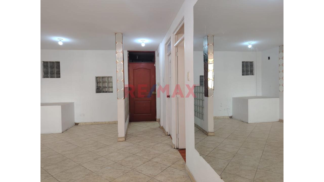 Departamento En Venta Piso 2 Frente A Parque Y Cerca A Las Avenidas Principales 🏡 — foto 3
