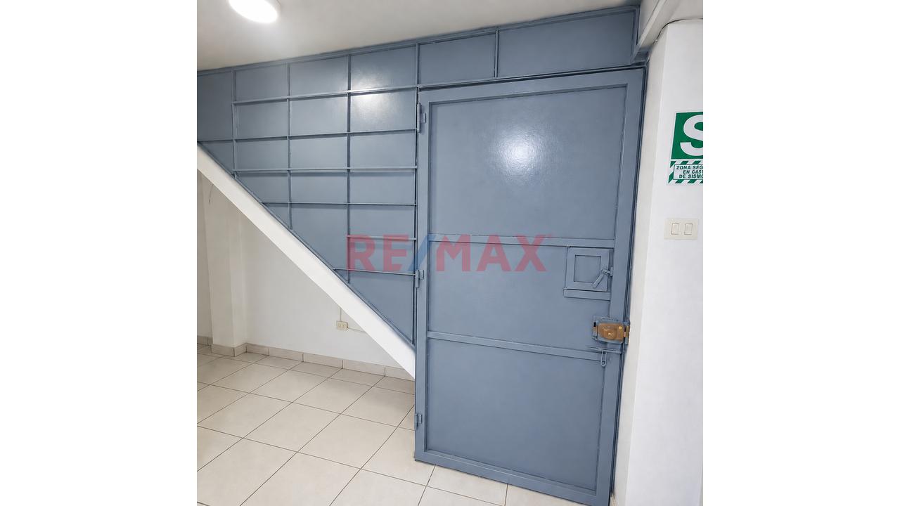 🏢 Local Comercial En Av. Wiese - 3Er Piso– Frente A Estación San Martín - 3