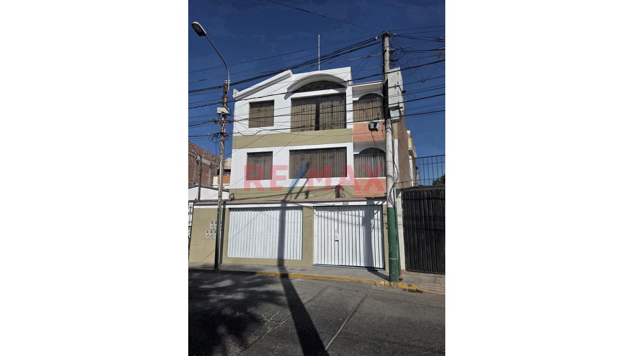 Departamento En Venta, Incluye 2 Departamentos Y Amplia Terraza — foto 2