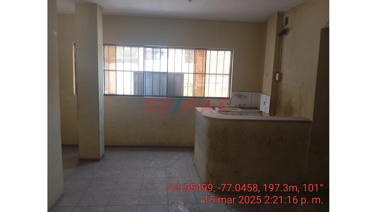Venta De 2 Depas Contiguos - Ingreso Independiente En 2Do Piso - Av Puno Y Colmena En Comas - 7