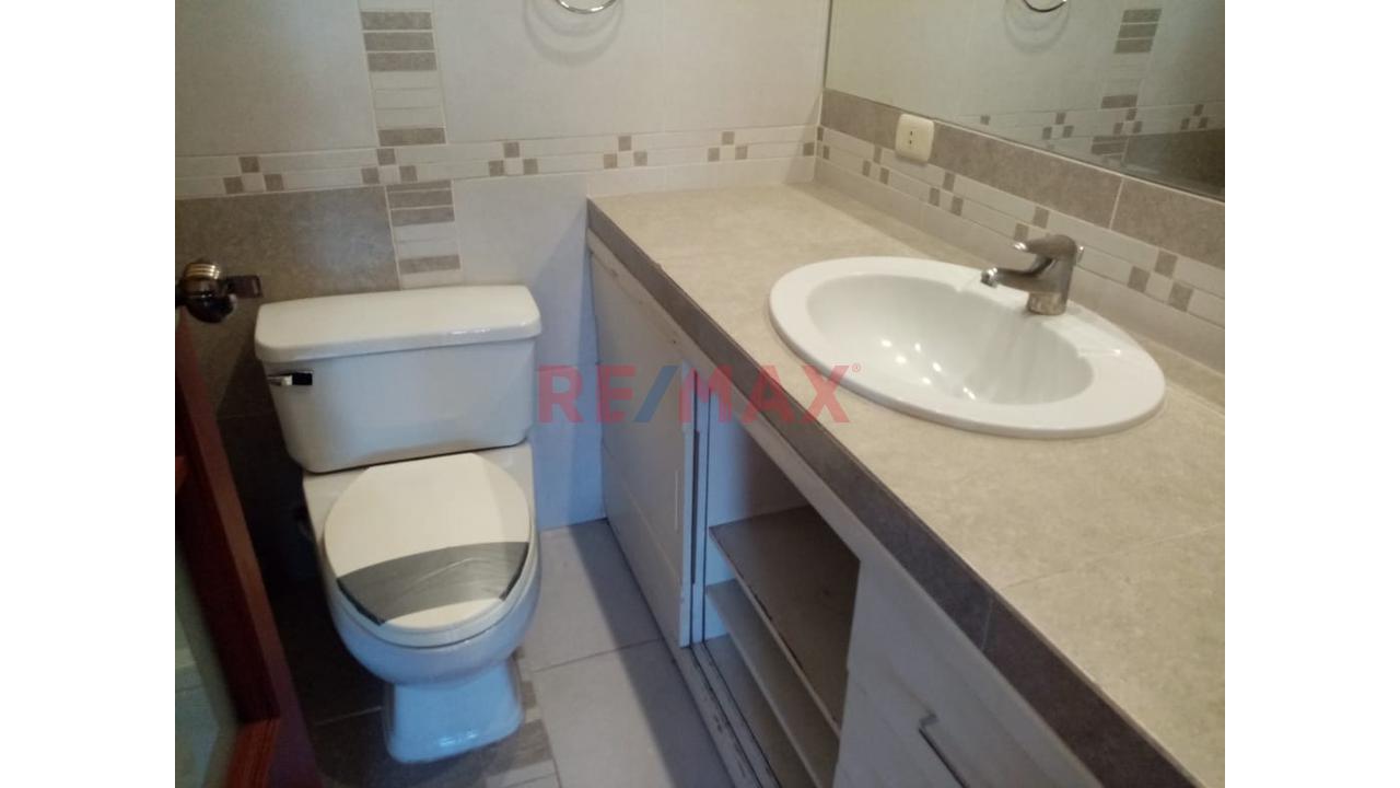 Venta De 3 Inmuebles: Departamento Exclusivo, Cochera Y Depósito Amplio De 2 Niveles En La Mejor Zona De Cusco – Urb. Santa Mónica! — foto 6
