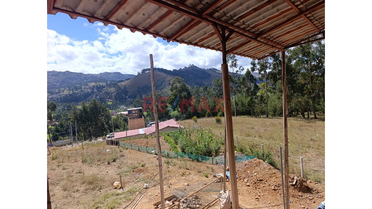 Casa de 4 dormitorios y 1 baños ubicado en Los Baños Del Inca Casa de 4 dormitorios y 1 baños ubicado en Los Baños Del Inca