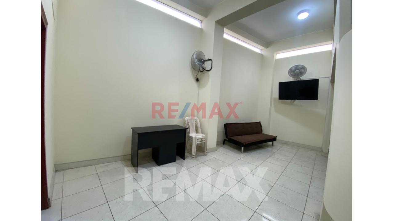 Venta De Oficina En Edificio En  Avenida Alfredo Benavides En  Miraflores — foto 7
