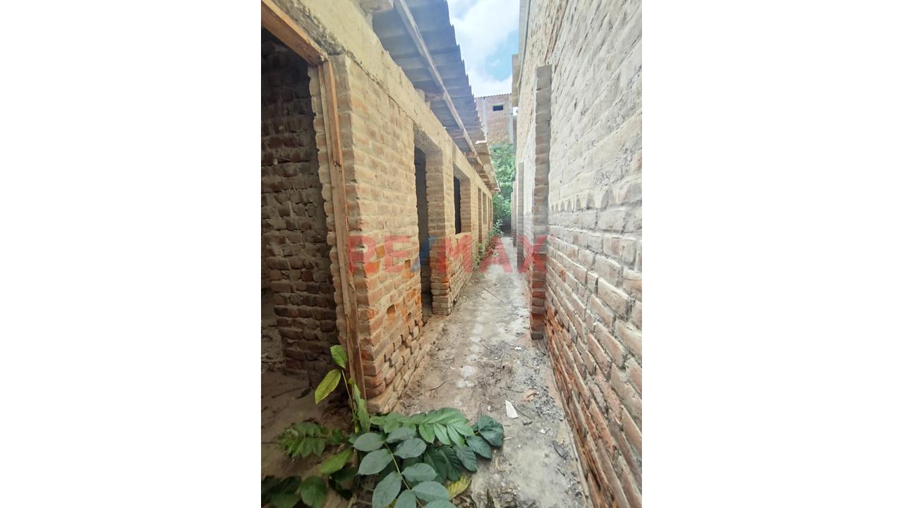 Se Vende Casa Como Terreno En Calle Bolivar Castilla - 9