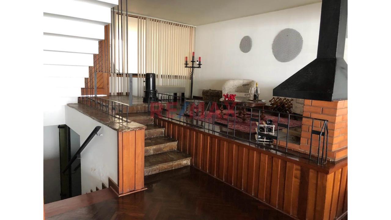 Casa Exclusiva En Barranco Límite Miraflores Y Surco — Ubicación Estratégica Y Espacios Premiun — foto 4