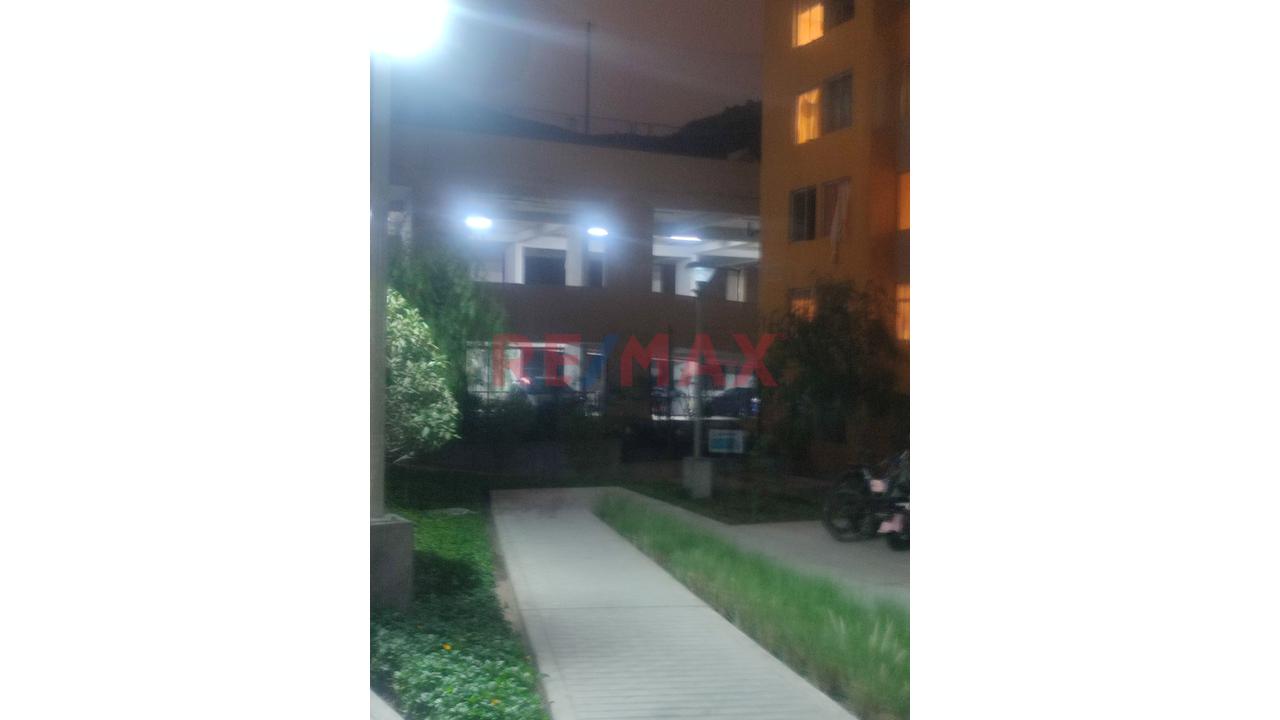 Se Alquila Dpto. De Estreno Con Cochera En El Rímac Condominio 300 Los Altos Del Rímac. - 19