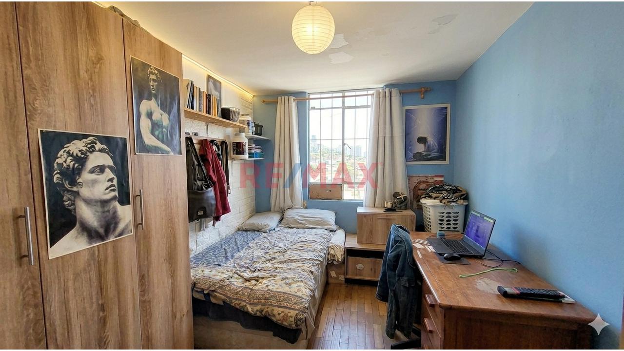 En Venta Acogedora Casa En Comas Con Cochera + Balcón + Aires — foto 4