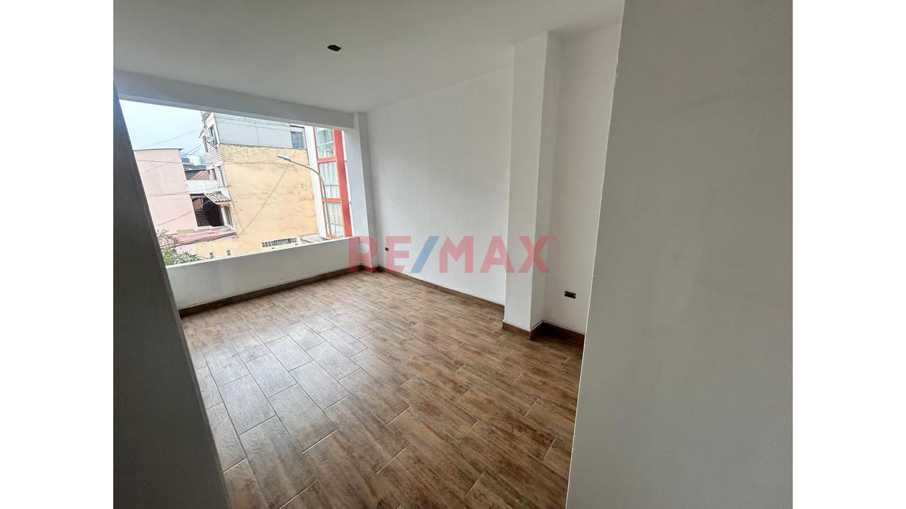 Venta De Departamento En Surquillo – Cerca A Real Plaza Primavera | 3 Dorm + Balcón — foto 5