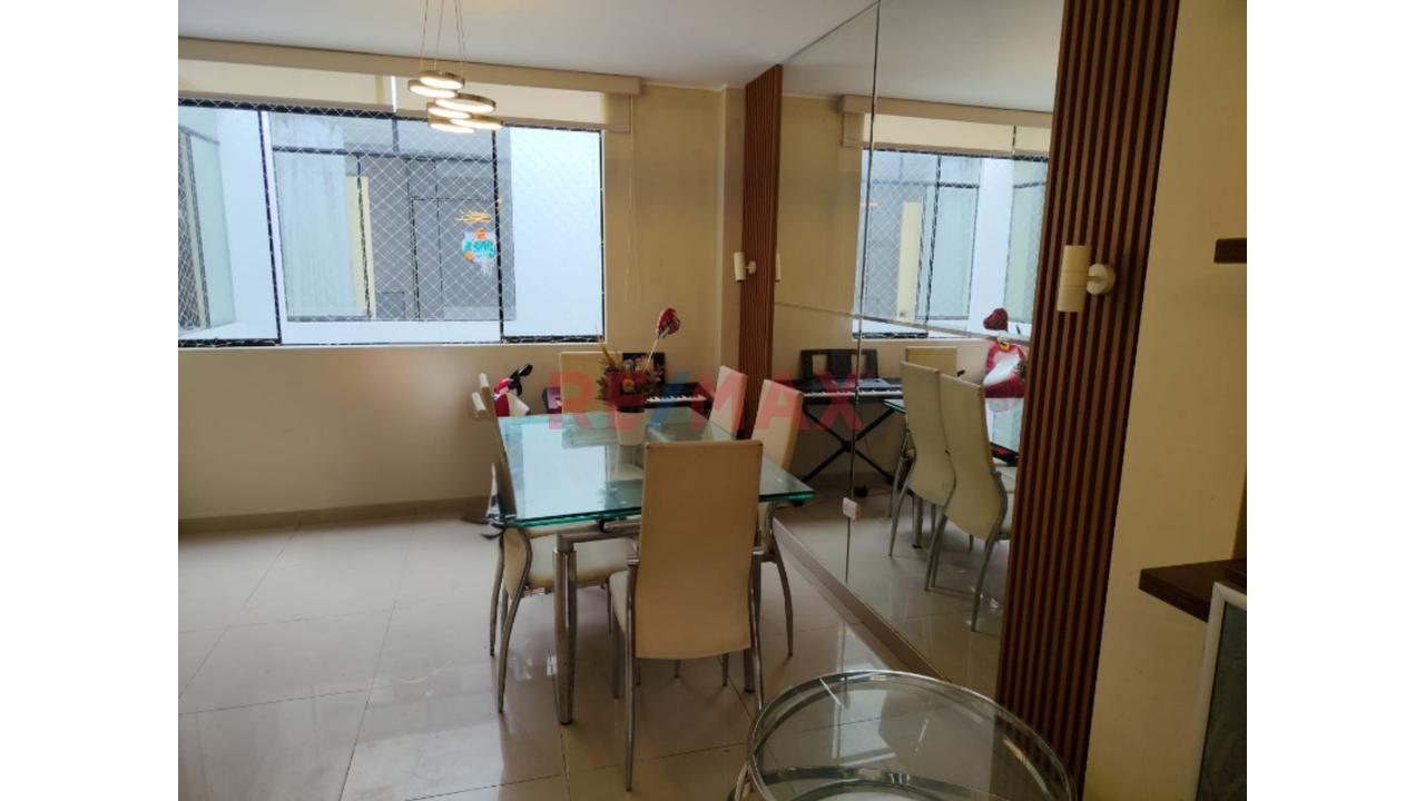Se Vende Departamento Frente A Parque — foto 7