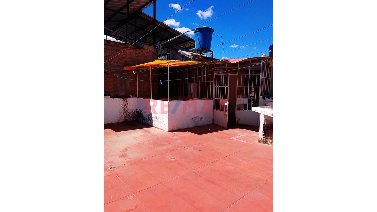 🏡 Casa Amplia De 3 Pisos De 160 M² Con Cochera En San Carlos - 13