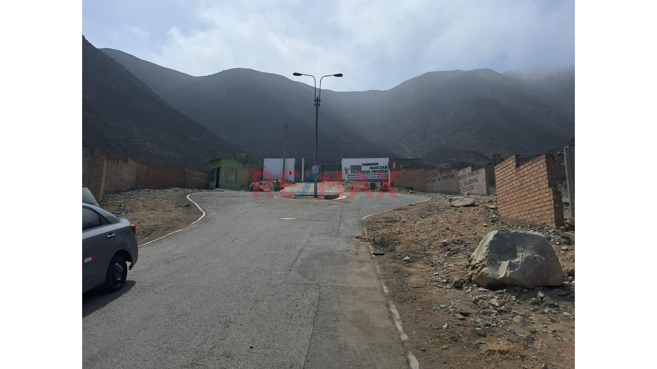 La Molina. La Planicie. Excelente Terreno De Casi 1,500 M2. — foto 7