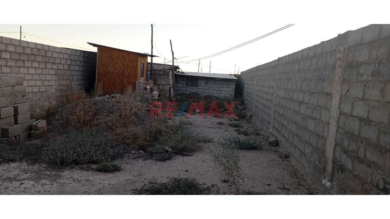 Terreno En Venta Cercado Con Una Habitacion En Asociacion Residentes De Puno — foto 4
