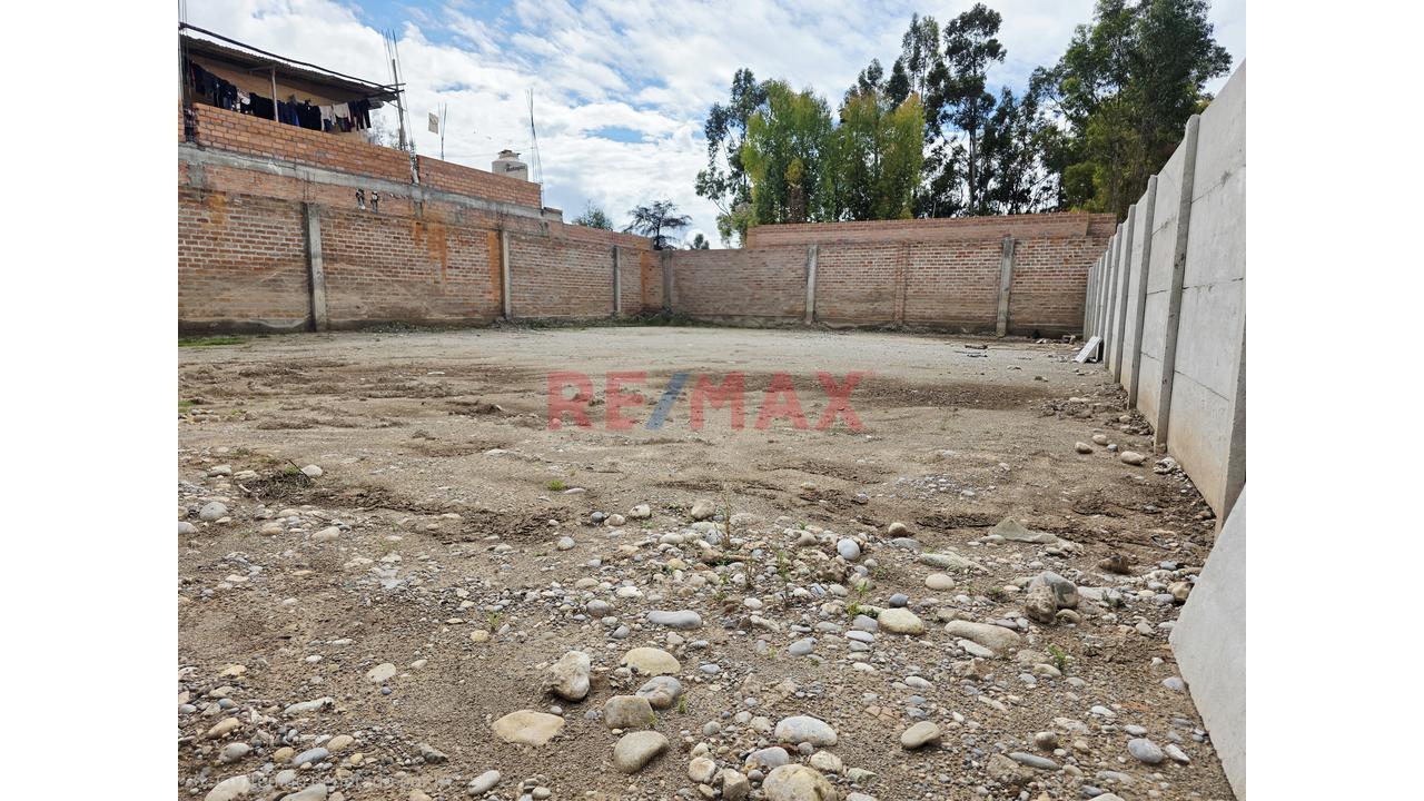 🏡 ¡Oportunidad Única En Chupaca! Terreno Urbano Estratégico Al Costado Del Colegio 19 De Abril Por La Av. Los Heroes - Documentos Saneados En Registros Publicos. - 18